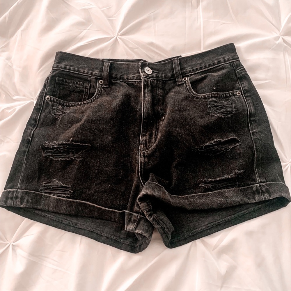 American Eagle Black Denim Mom Shorts Hi Rise